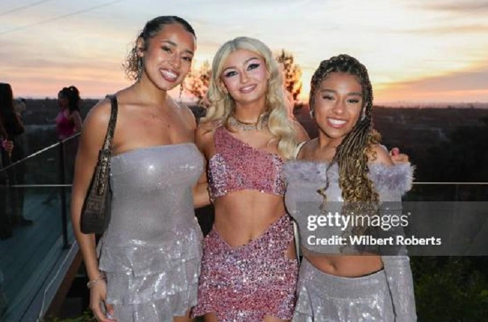 Kenzie Yolles Family 1