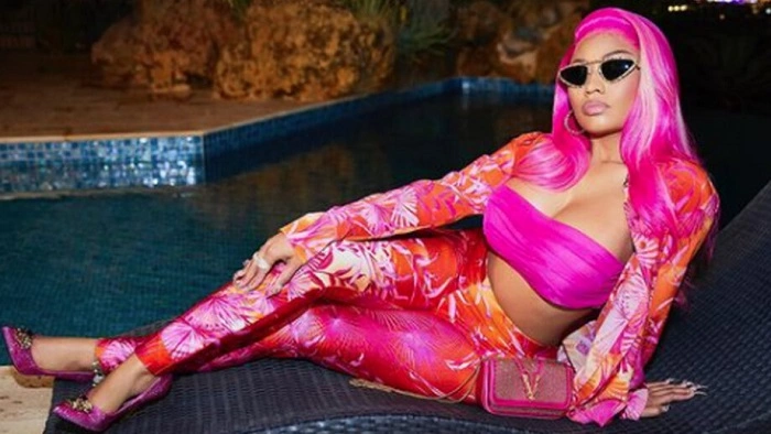 Nicki Minajs Height and Physical Details