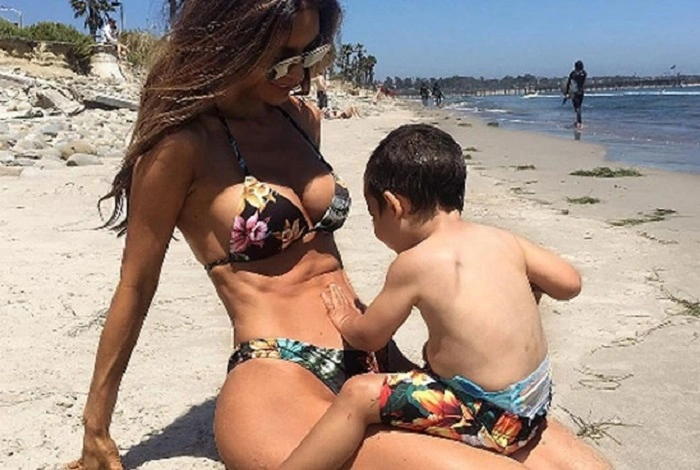 Sarah Illustrates Family 1