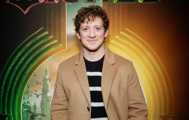 Ethan Slater Net Worth1