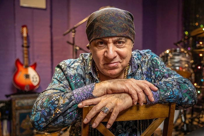 Steven Van Zandt Biography / Wiki