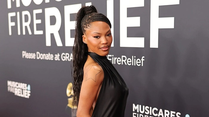 Quen Blackwell Early Life and Creative Foundations