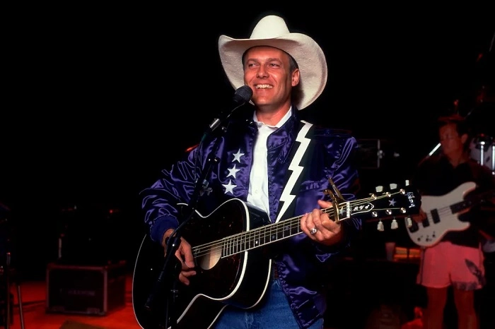 Ricky Van Shelton Income Growth Over the Years