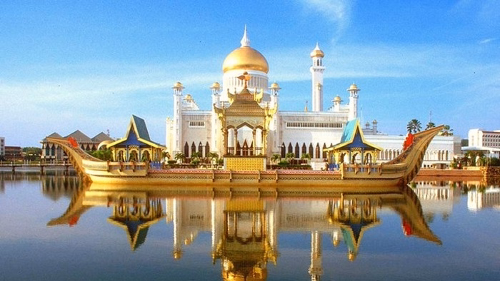 Istana Nurul Iman Worlds Largest Residential Palace